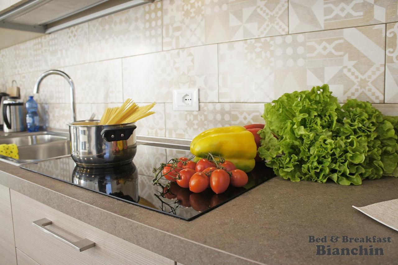 B&B Bianchin Via Trieste 67 Fiumicello-Villa Vicentina Sant'Antonio  エクステリア 写真