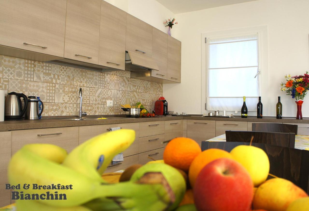 B&B Bianchin Via Trieste 67 Fiumicello-Villa Vicentina Sant'Antonio  エクステリア 写真